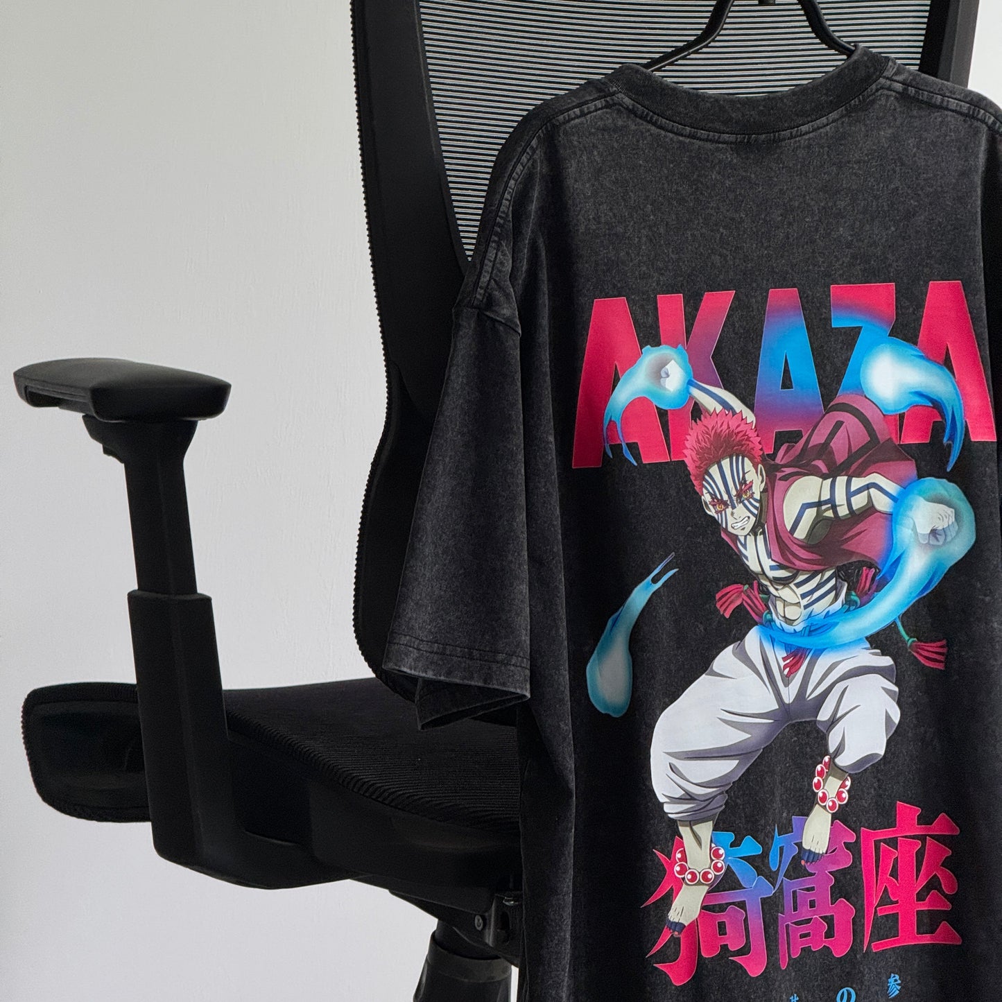 AKAZA: UPPER MOON 3 OVERSIZED